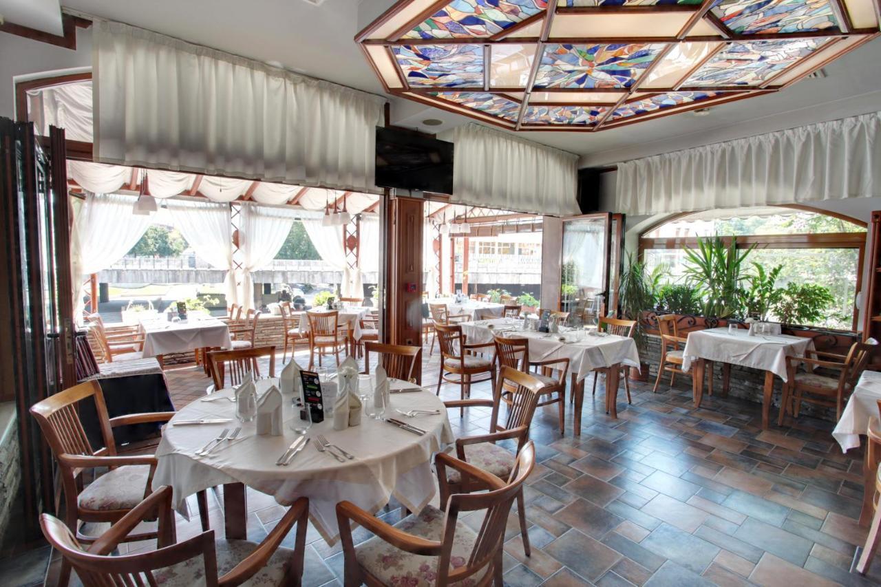 Hotel Odeon Plovdiv Esterno foto